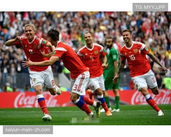 墨西哥前锋吉梅内斯担纲 东道主核心状态决定走势 墨西哥前锋吉梅内斯担纲 东道主核心状态决定走势